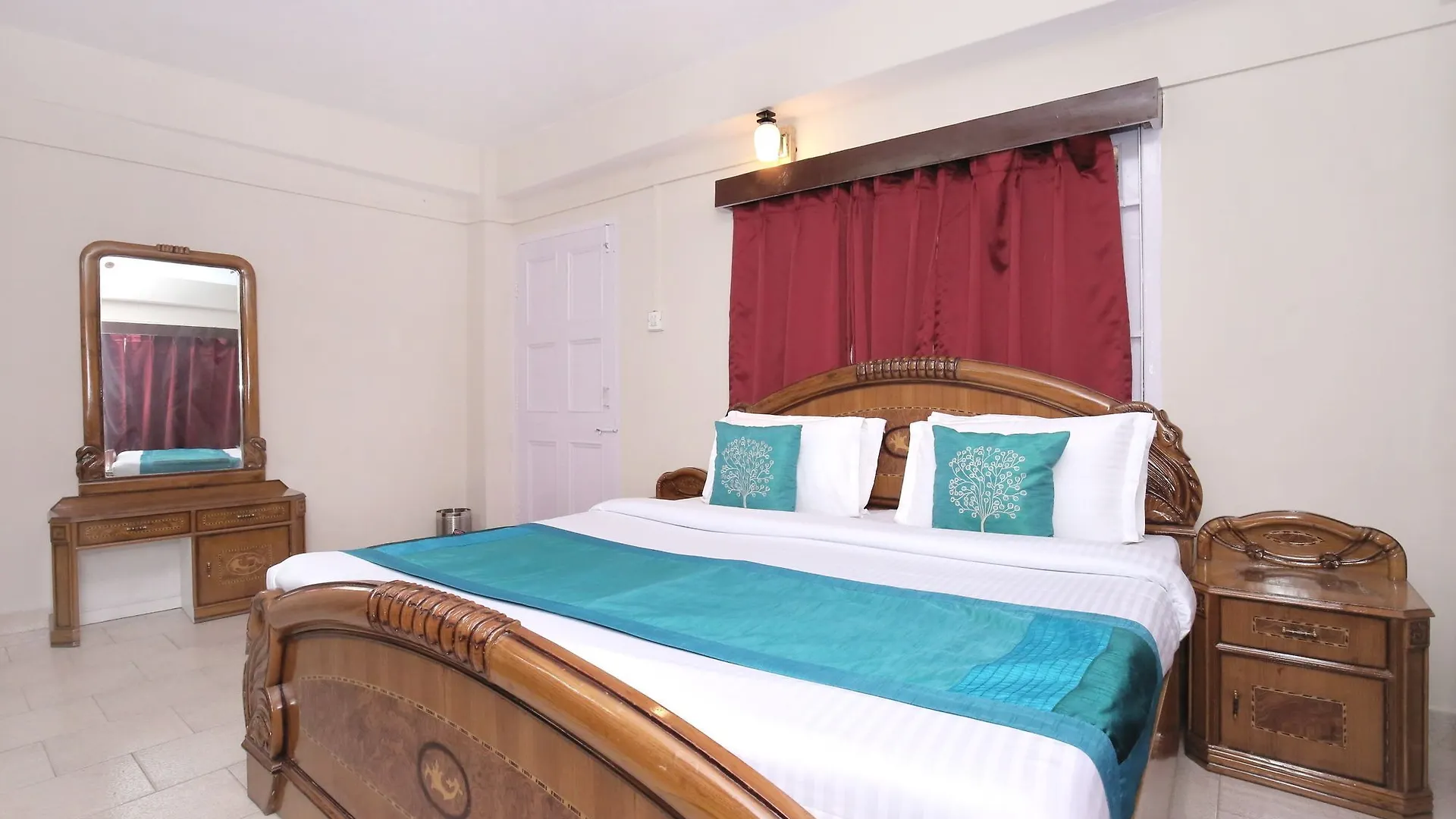 Oyo Home 10404 3Bhk The Mall Σίμλα